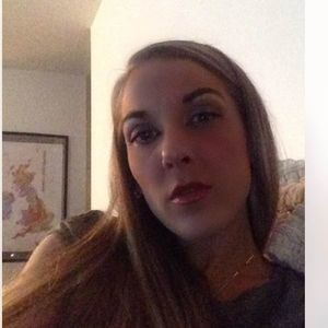 Meet your Posher, Joanna